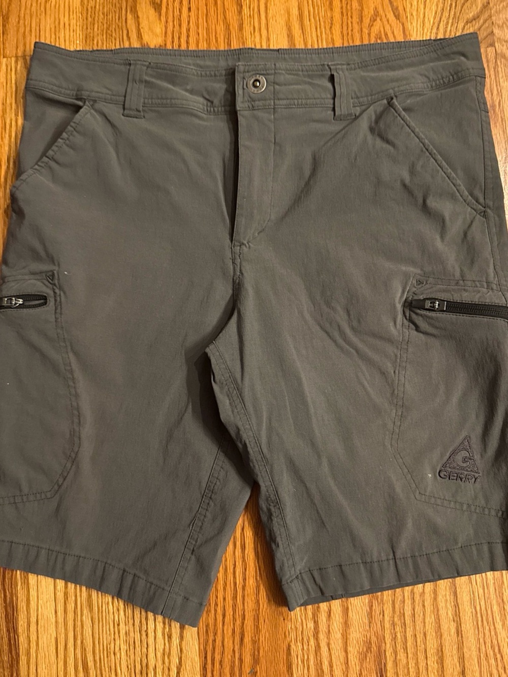Gerry Weber Men's Dark Gray Cargo Shorts with Zip Pockets